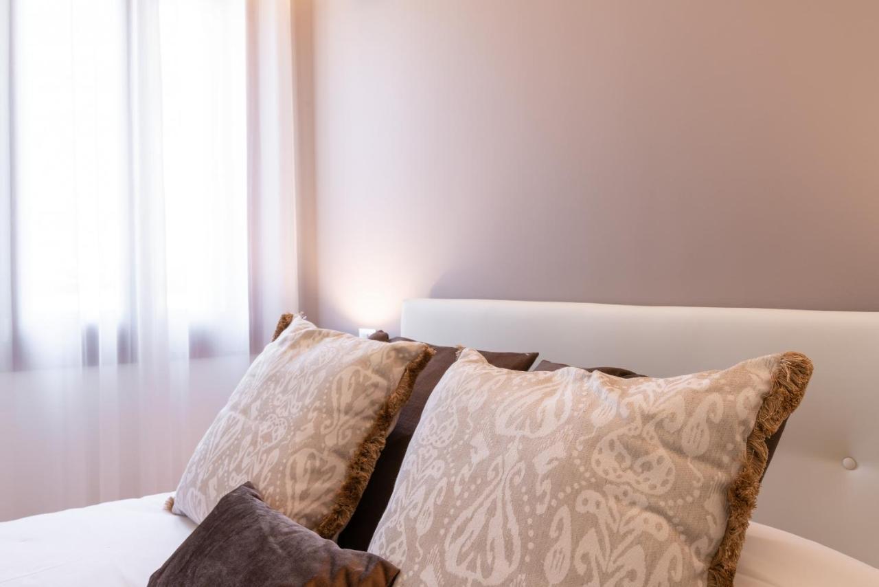 Casanova Deluxe Apartment By Wonderful Italy Венеция Екстериор снимка