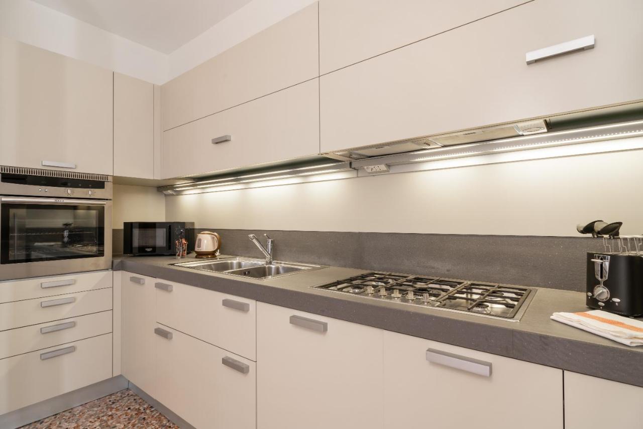Casanova Deluxe Apartment By Wonderful Italy Венеция Екстериор снимка