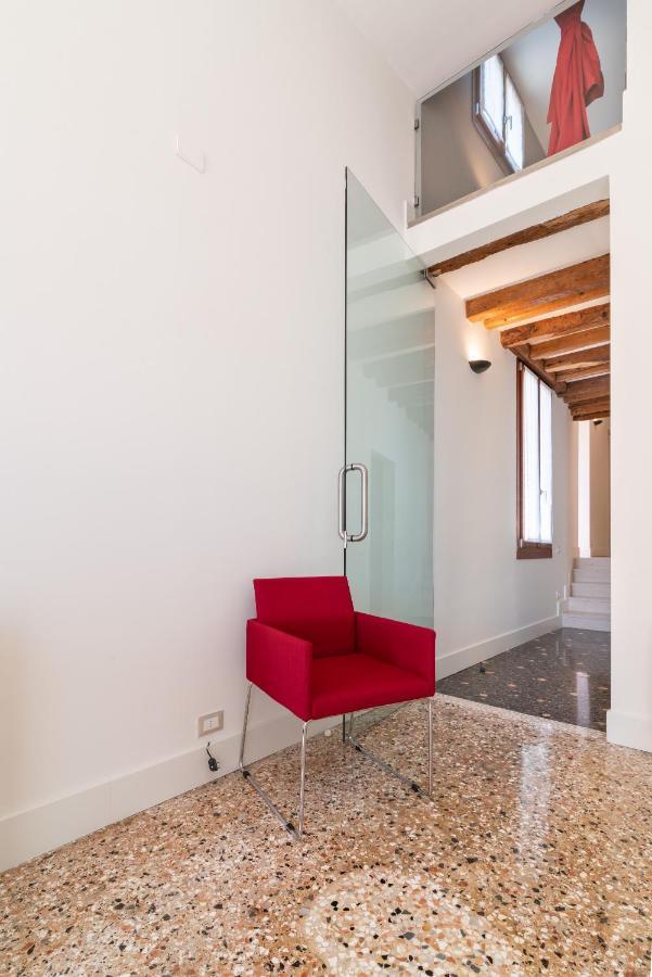 Casanova Deluxe Apartment By Wonderful Italy Венеция Екстериор снимка