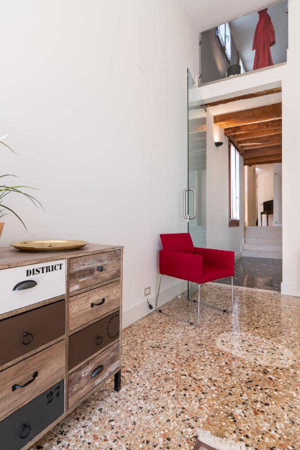 Casanova Deluxe Apartment By Wonderful Italy Венеция Екстериор снимка