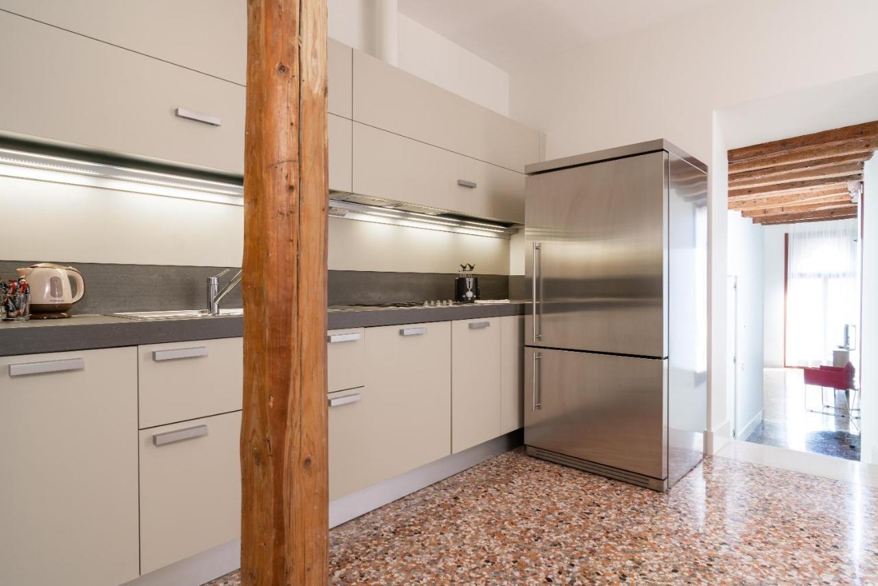 Casanova Deluxe Apartment By Wonderful Italy Венеция Екстериор снимка