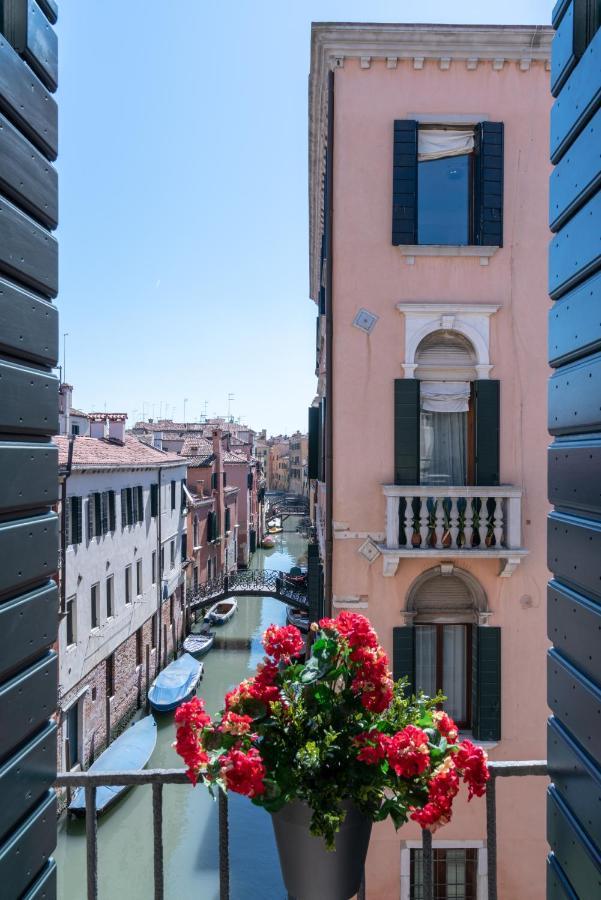Casanova Deluxe Apartment By Wonderful Italy Венеция Екстериор снимка